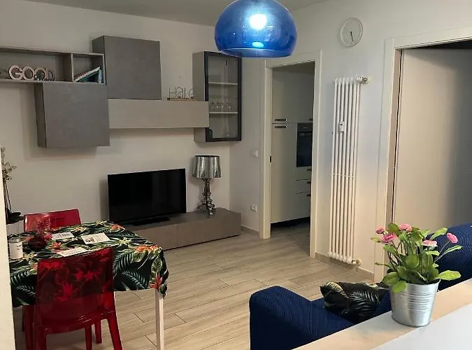 Manuel's 1 Free Parking Wi-fi Ac *